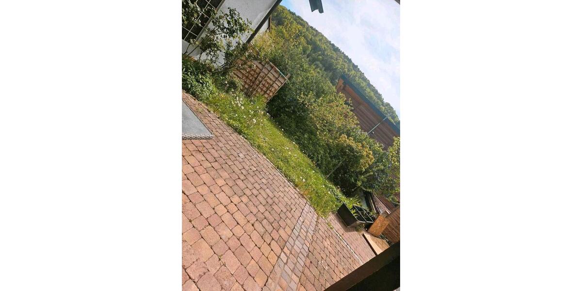 Doppelhaushälfte Bad Kissingen - 7 Zimmer, 174 m&sup2;, 1.500&euro; | Angebot:26331658