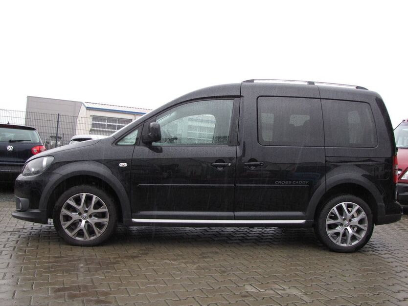 VW Caddy 213.500 km 16.650 € Hüttenberg 35625