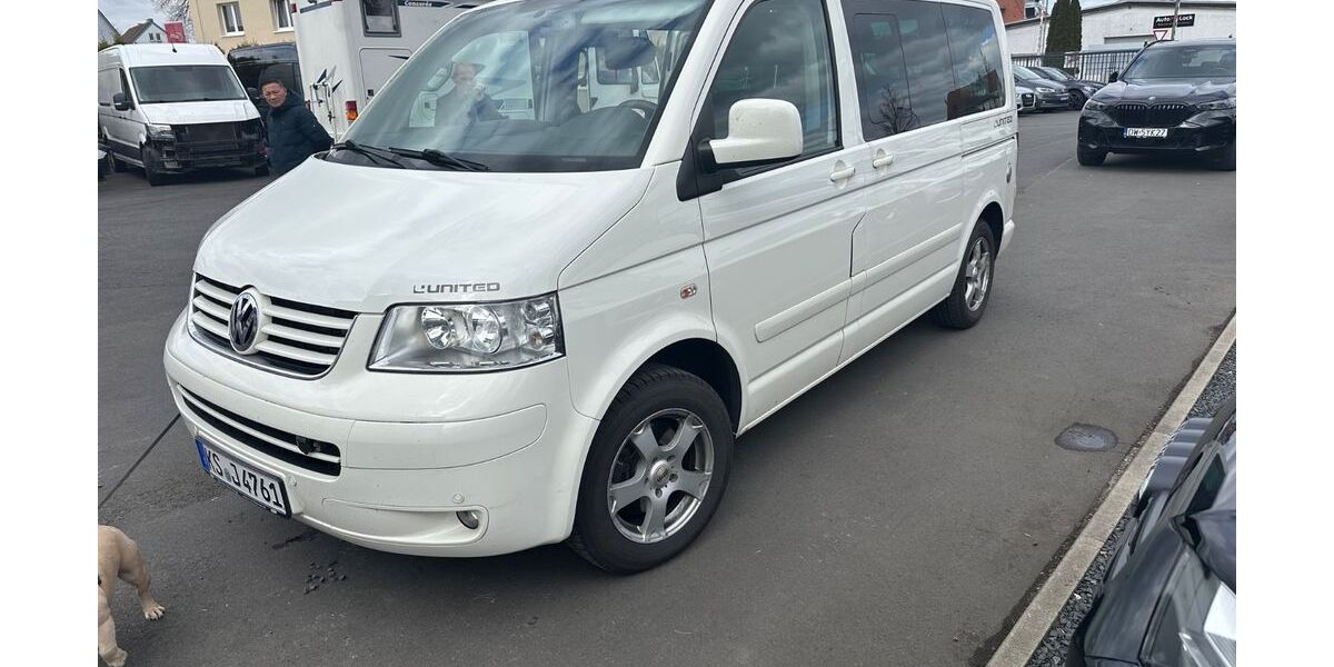 VW T5 Transporter 163.161 km 17.990 &euro; Kassel 34123