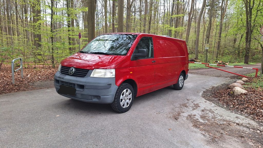 VW T5 Transporter 281.000 km 4.900 &euro; Kiel 24118