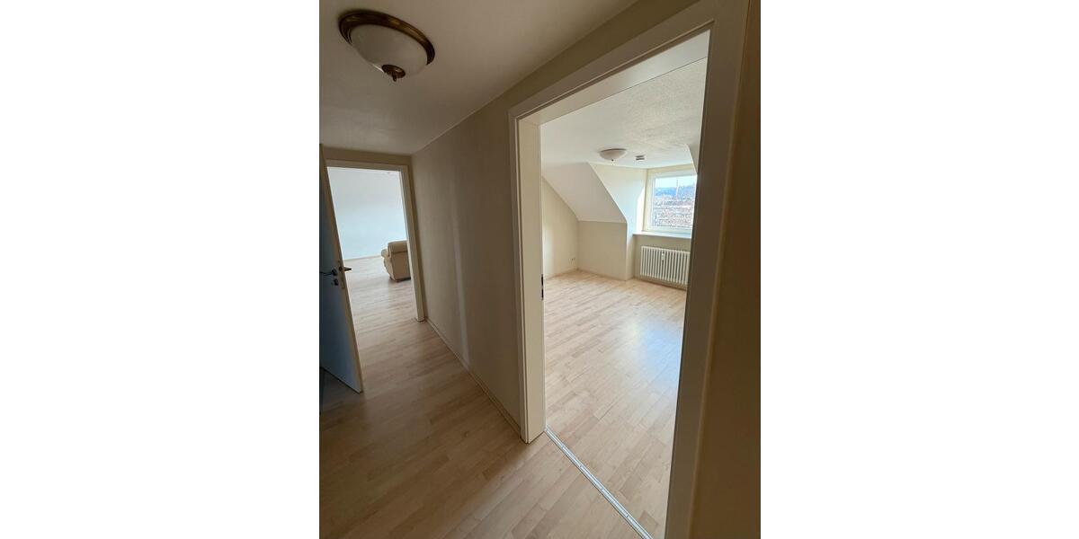 Etagenwohnung Koblenz - 5 Zimmer, 105 m&sup2;, 1.300&euro; | Angebot:24627489