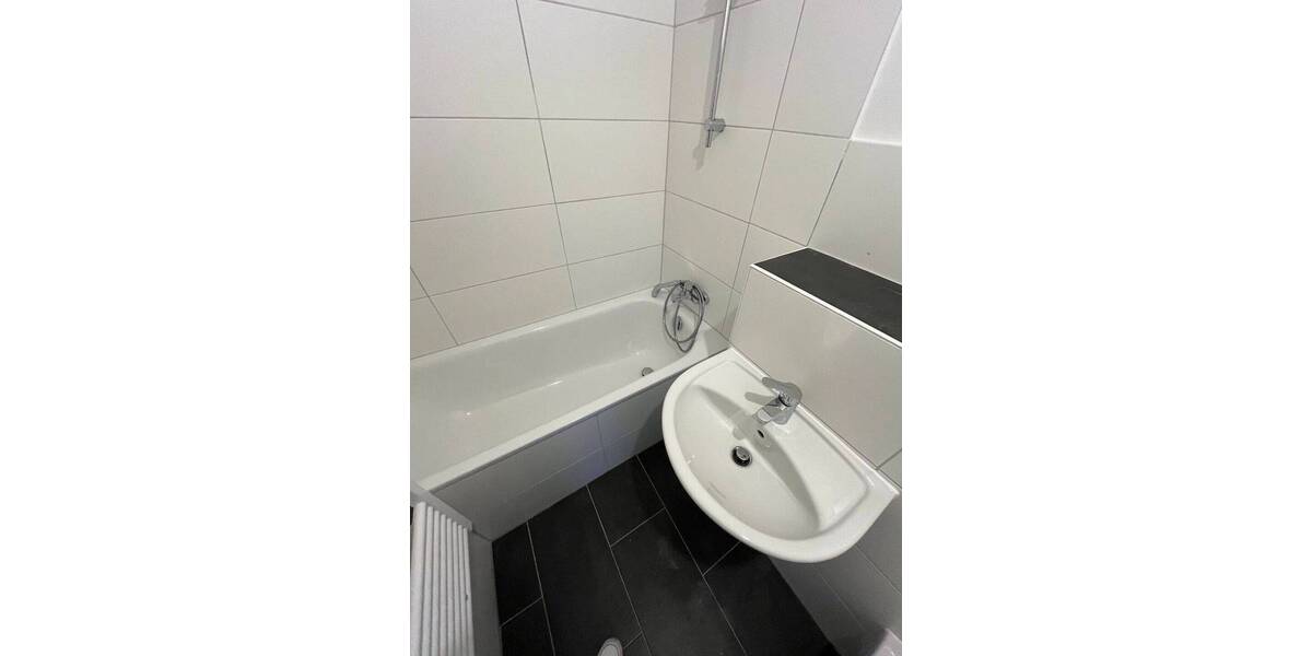 Etagenwohnung Kiel Wik - 3 Zimmer, 73 m&sup2;, 809&euro; | Angebot:26903973