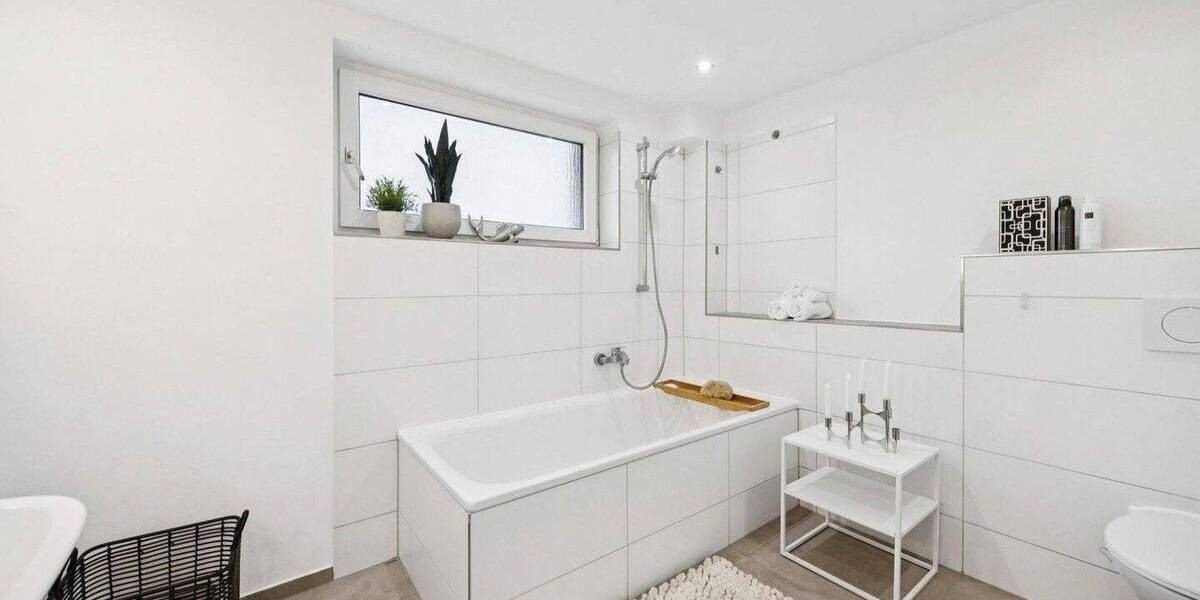 Doppelhaushälfte Pinneberg - 8 Zimmer, 199 m&sup2;, 568.000&euro; | Angebot:25927423