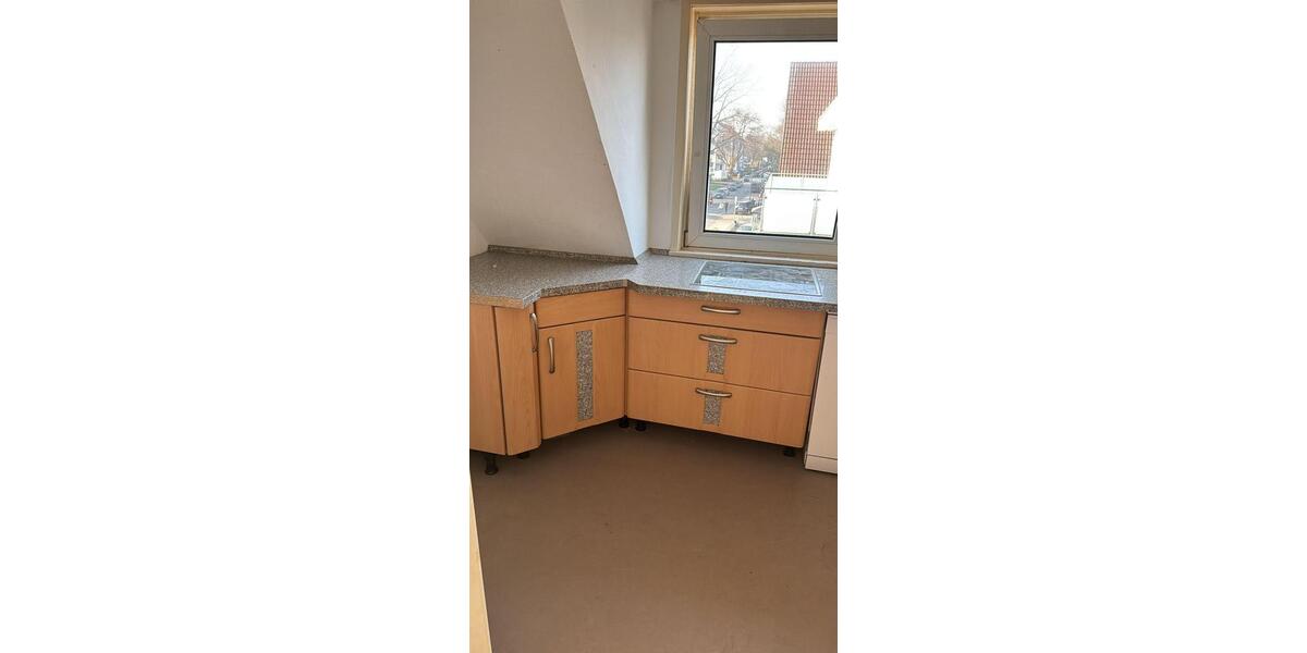Dachgeschoßwohnung Delmenhorst Düsternort - 3 Zimmer, 75 m&sup2;, 595&euro; | Angebot:25642847