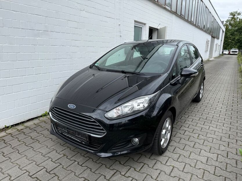 Ford Fiesta 128.000 km 7.190 € Berlin 12277