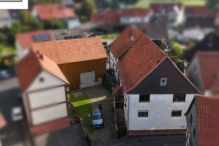 Historisches Wohnen - Denkmalgeschütztes Anwesen mit Scheune und Gartengrundstück 6 zimmer