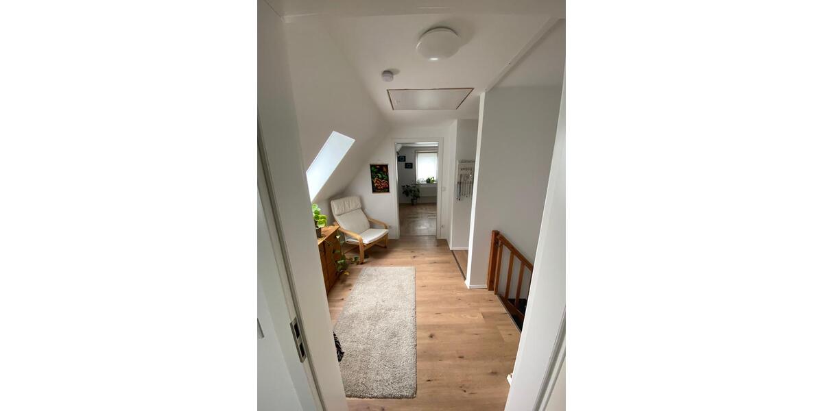 Etagenwohnung Bordesholm - 3 Zimmer, 110 m&sup2;, 800&euro; | Angebot:26150570