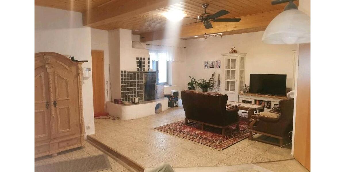 Mehrfamilienhaus, Wohnhaus Ansbach - 10 Zimmer, 440 m&sup2;, 3.500&euro; | Angebot:26031864