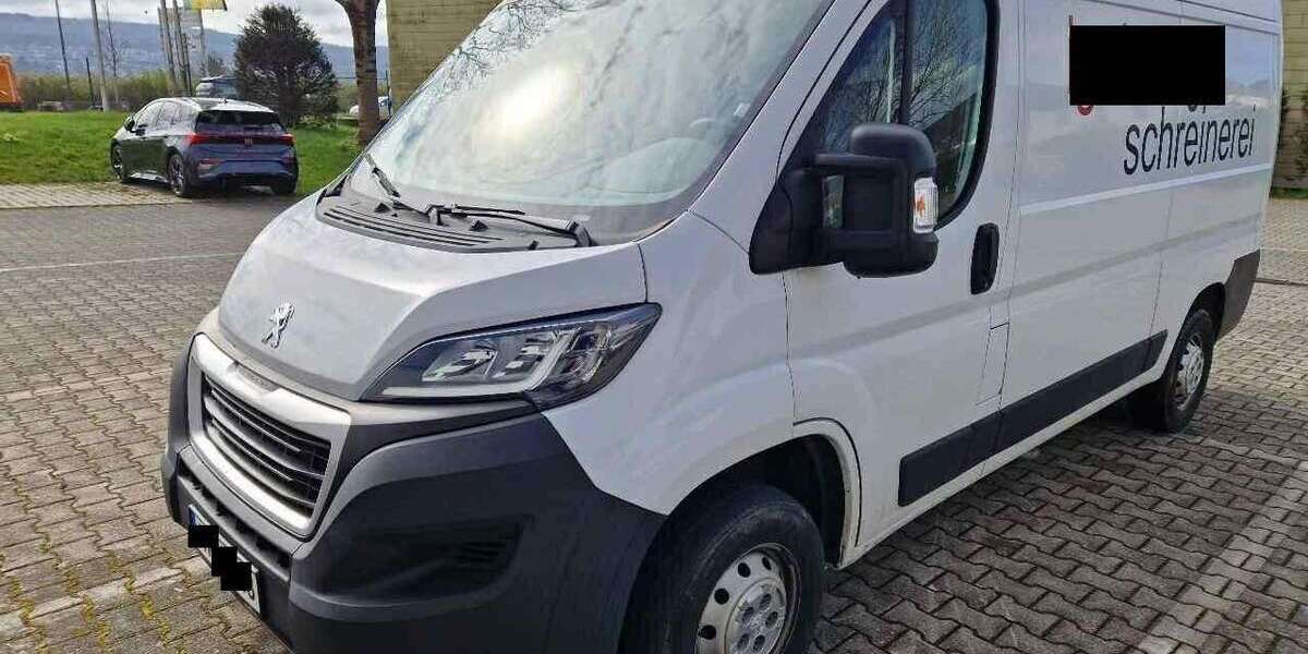 Peugeot Boxer 38.000 km 17.990 &euro; Hohenbrunn 85662