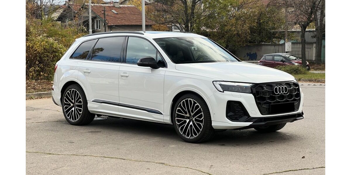 Audi Q7 11.125 km 64.980 &euro; Feldkirchen bei München 85622