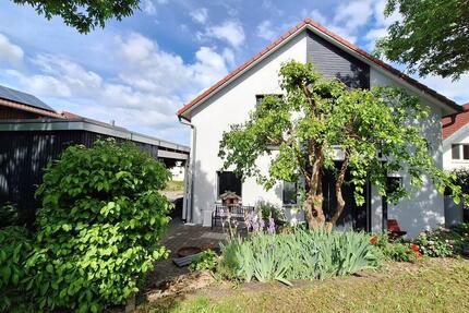 Haus Bad Friedrichshall - 4.5 Zimmer, 140 m&sup2;, 1.585&euro; | Angebot:26616551
