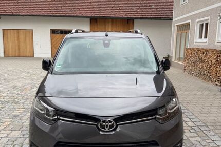 Toyota Proace City 89.200 km 19.200 &euro; Tüßling 84577