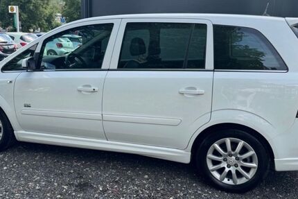 Opel Zafira 105.000 km 5.299 &euro; Meschede 59872