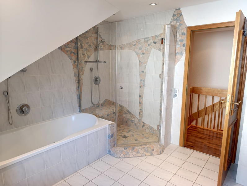 ObjNr:19622 - Wunderschöne DHH in ruhiger Lage von Wiesloch-Baiertal 6 zimmer