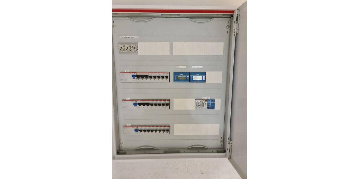 Etagenwohnung Waldkraiburg - 3 Zimmer, 90 m&sup2;, 1.100&euro; | Angebot:26799613