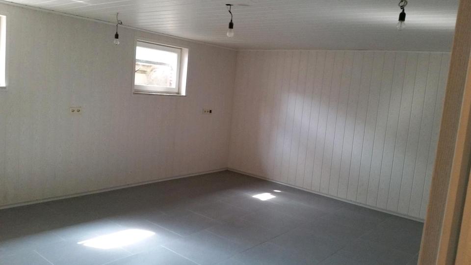 Etagenwohnung Dorfen - 4 Zimmer, 100 m&sup2;, 1.500&euro; | Angebot:25397685