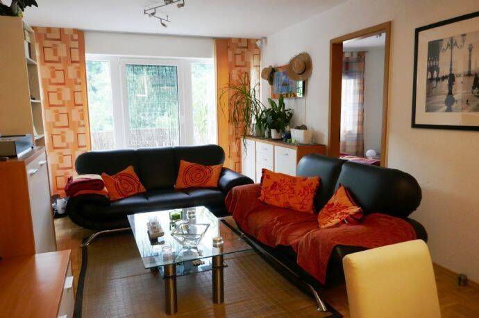 Gepflegte 2 ZKB mit Balkon in Niestetal-Heiligenrode