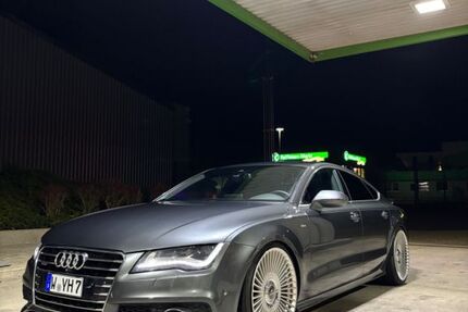 Audi A7 290.000 km 19.000 € Velbert 42553