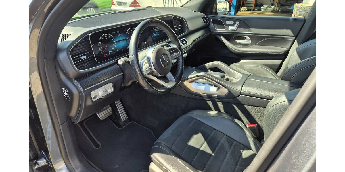 Mercedes-Benz GLE 400 d 4M AMG Line Distronic, AHK, Panorama, Rü 83.401 km 54.890 &euro; Rodgau 63110