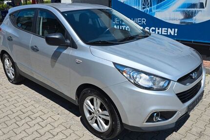 Hyundai ix35 126.000 km 4.999 &euro; Garching 85748