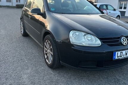 VW Golf 200.000 km 1.950 &euro; Landau in der pfalz 76829