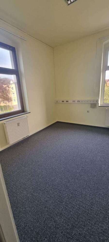 Büro in Kamenz 105 € 26 m²