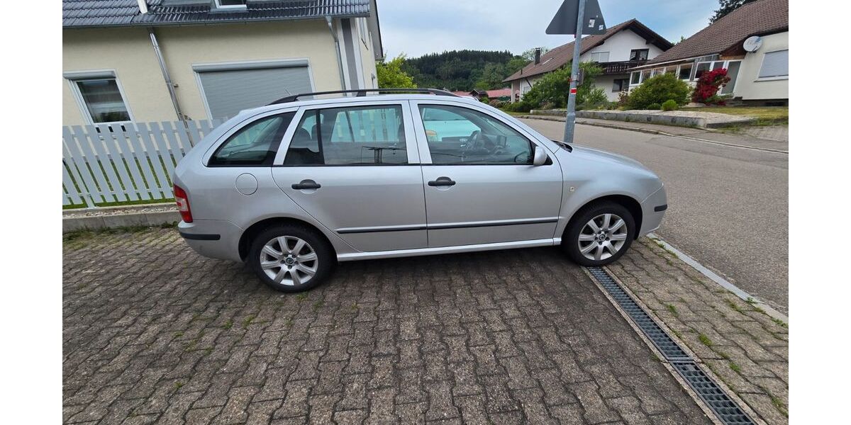 Skoda Fabia 213.057 km 700 &euro; Aichstetten 88317