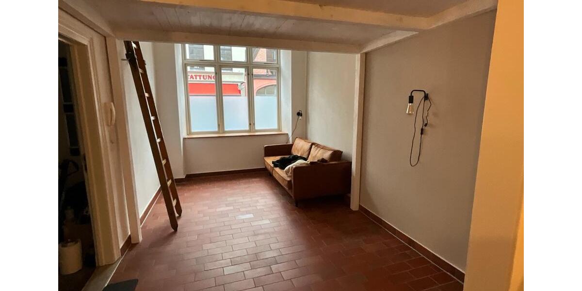 Erdgeschoßwohnung Wismar Altstadt - 1 Zimmer, 30 m&sup2;, 390&euro; | Angebot:25394939