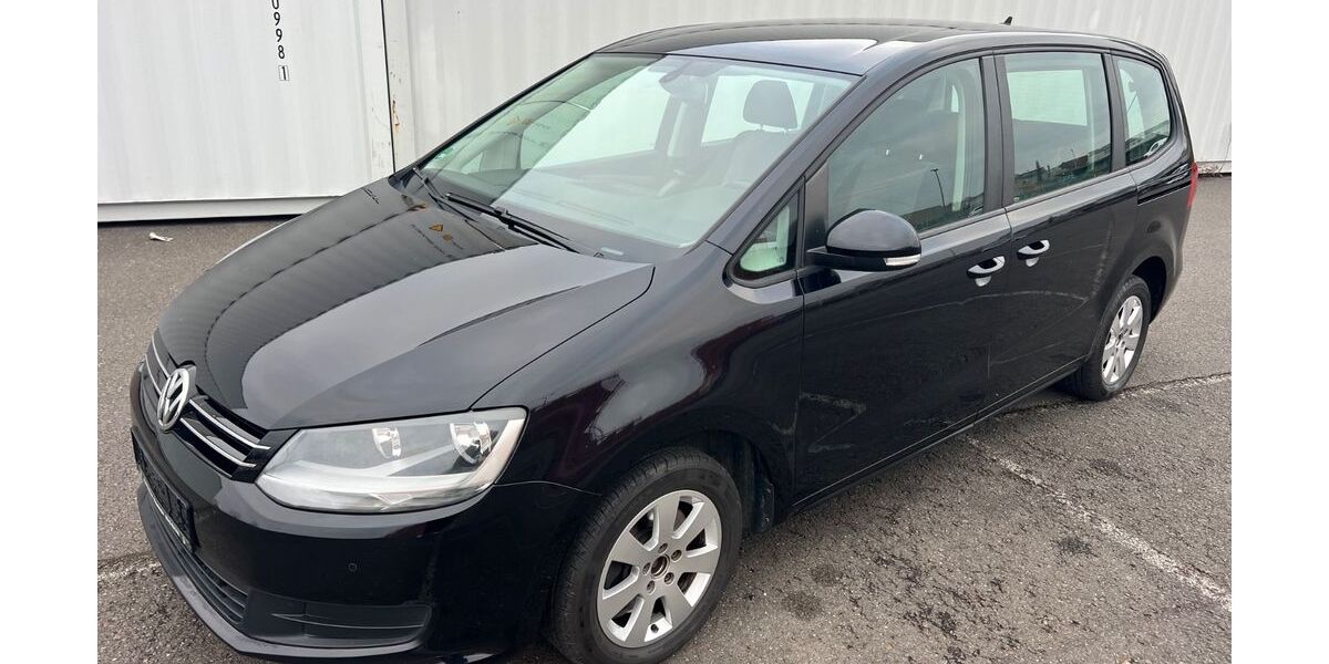 VW Sharan 287.000 km 6.900 &euro; Berlin 12057