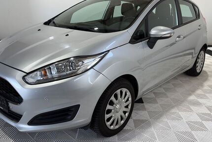 Ford Fiesta 205.826 km 3.799 &euro; Bonn - Dottendorf 53129