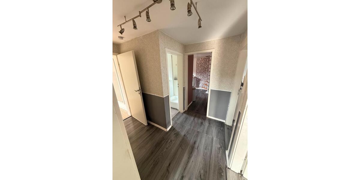 Mehrfamilienhaus, Wohnhaus Marbach am Neckar - 7 Zimmer, 165 m&sup2;, 390.000&euro; | Angebot:27076711
