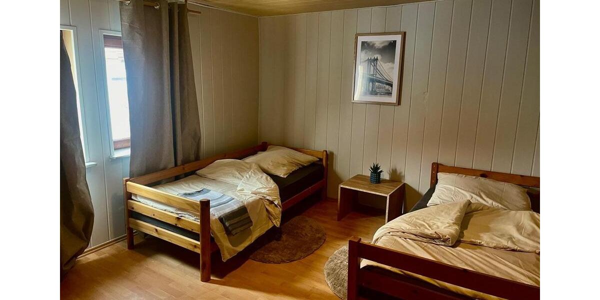 Einfamilienhaus Lich - 4 Zimmer, 120 m&sup2;, 1.200&euro; | Angebot:26063644