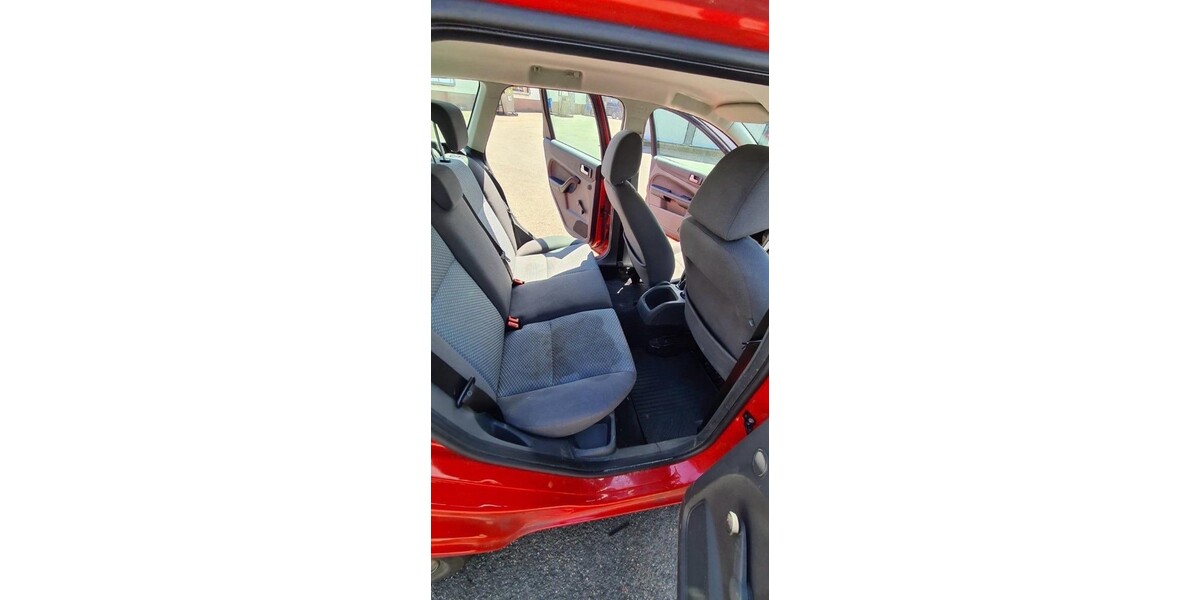 Ford Focus Kombi 192.835 km 1.499 &euro; Walldürn 74731