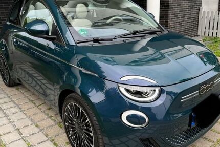 Fiat 500e 16.000 km 22.999 &euro; Bergheim 50129