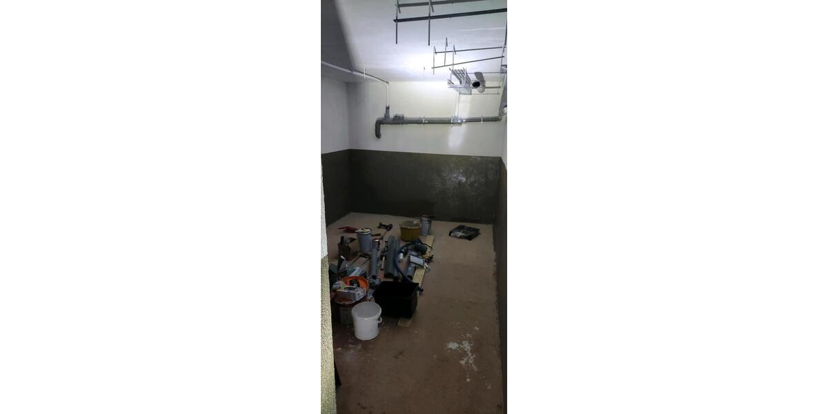 Einfamilienhaus Wadern - 8 Zimmer, 200 m&sup2;, 50.000&euro; | Angebot:26446334