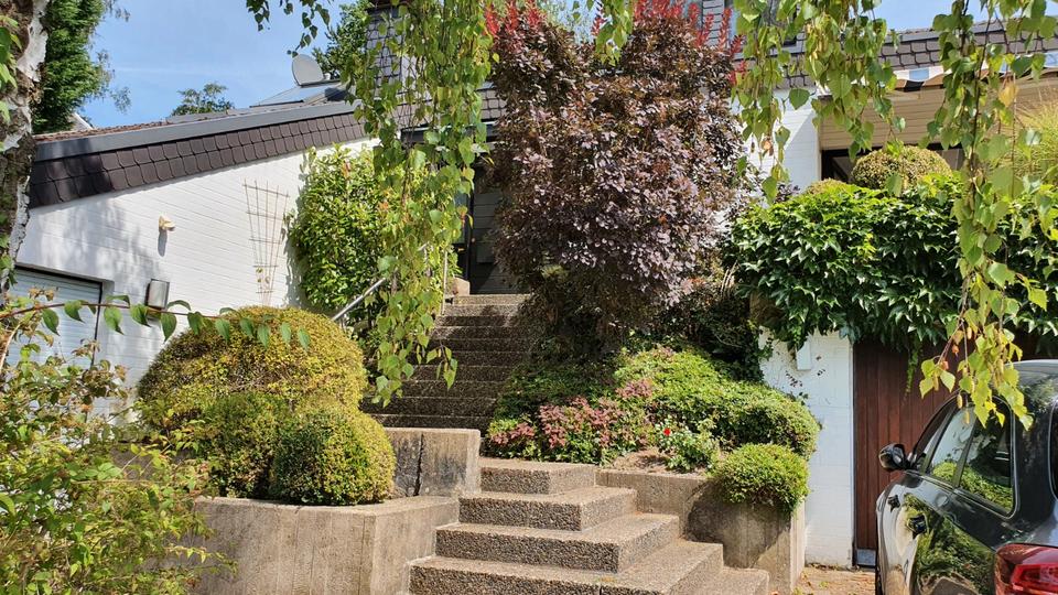Einfamilienhaus Arnsberg Obereimer - 5.5 Zimmer, 200 m&sup2;, 495.000&euro; | Angebot:26720780