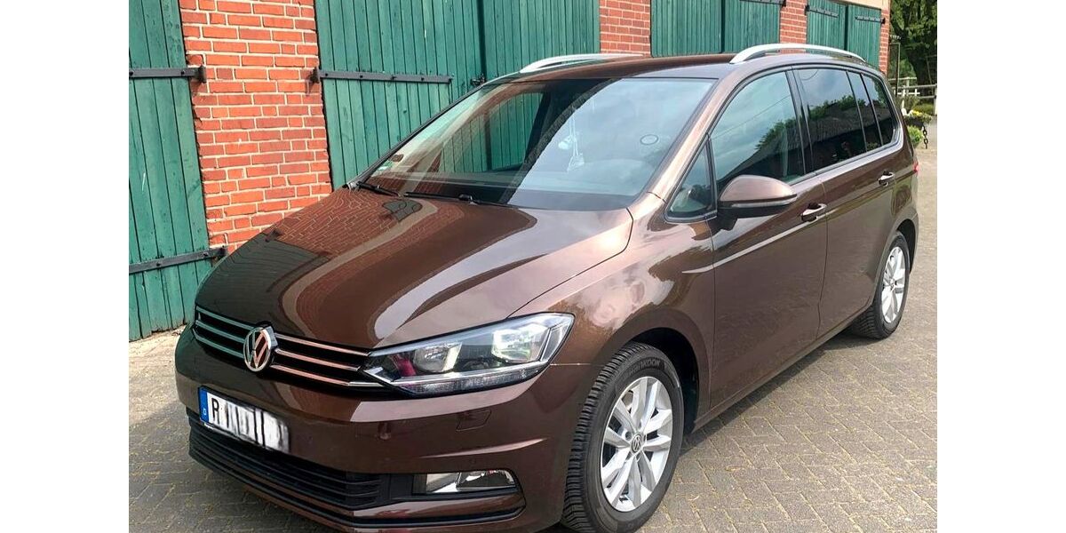 VW Touran 83.040 km 18.500 &euro; Bottrop 46244