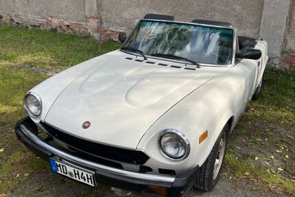Fiat 124 Spider