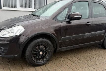 Suzuki SX4 199.989 km 5.699 &euro; Nordhausen 99734
