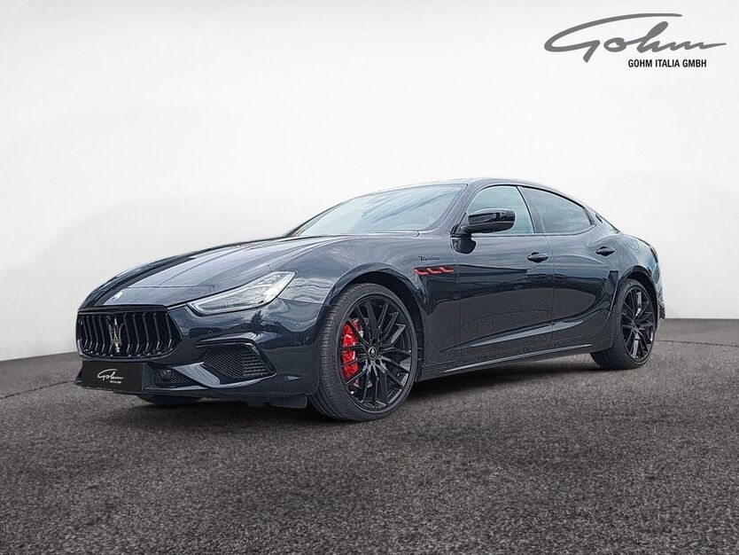 Maserati Ghibli 7.500 km 99.900 € Singen 78224