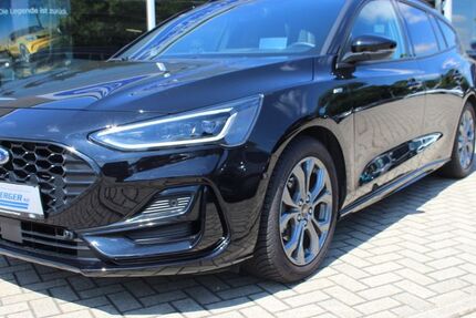 Ford Focus 12.400 km 24.890 &euro; Bad Lobenstein 07356