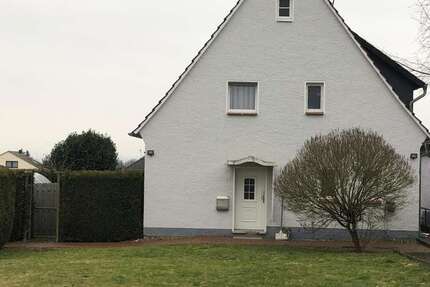 Haus Hüllhorst - 5 Zimmer, 180 m&sup2;, 310.000&euro; | Angebot:25611593