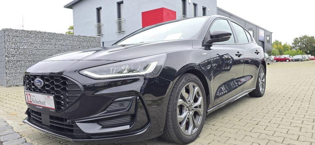 Ford Focus 106.000 km 13.990 € Augsburg 86167