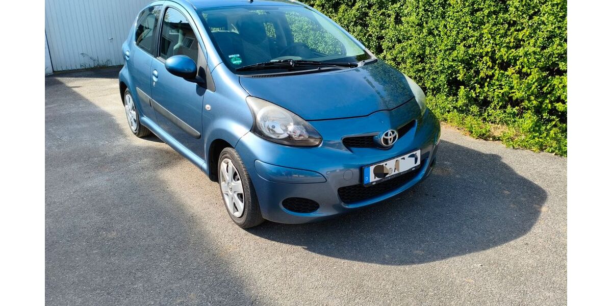 Toyota Aygo (X) 108.880 km 4.000 &euro; Nördlingen 86720