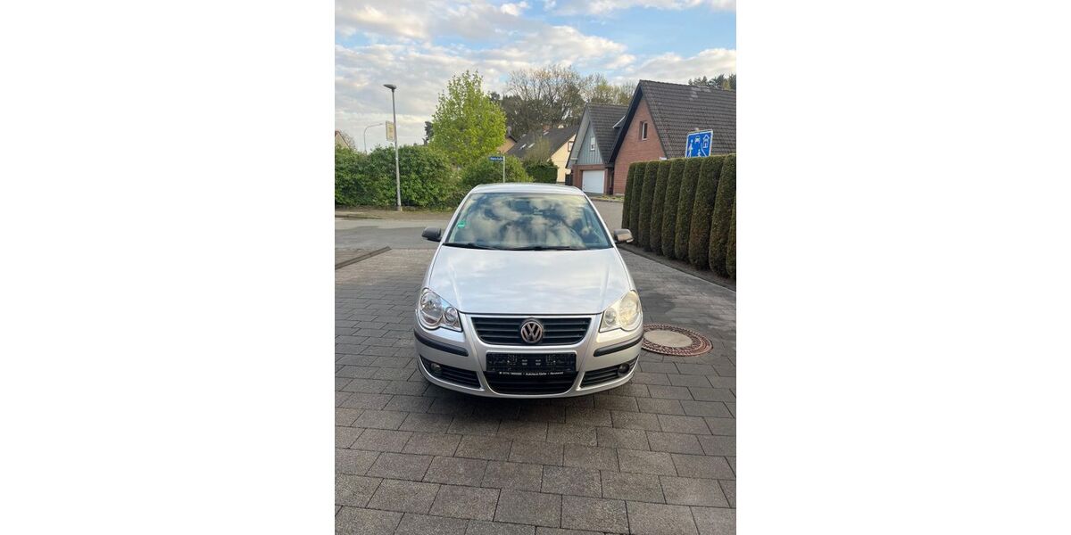 VW Polo 197.000 km 1.899 &euro; Hövelhof 33161