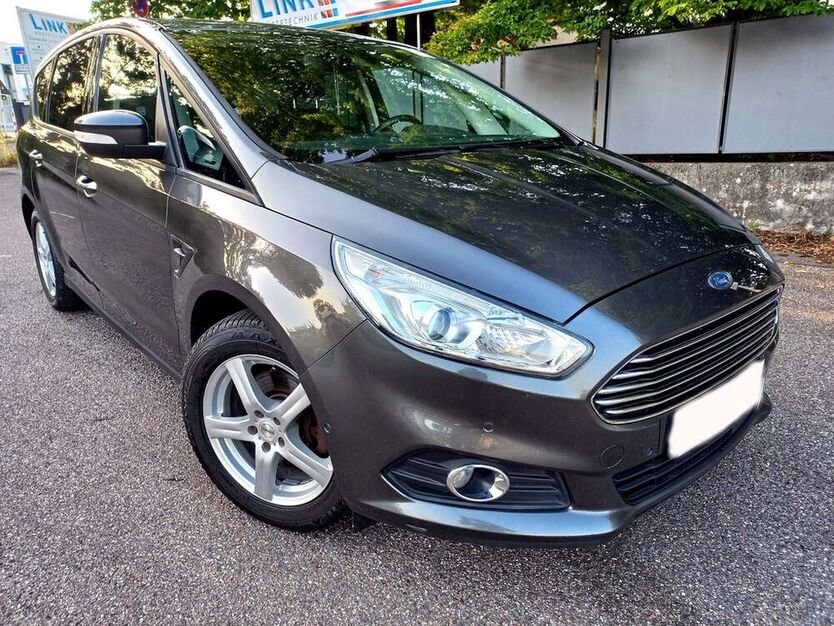 S-Max