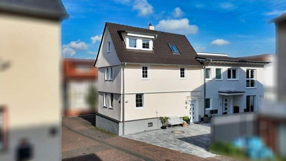 Stilvolle Doppelhaushälfte mit 4 ZKB sucht Nachmieter! 4 zimmer
