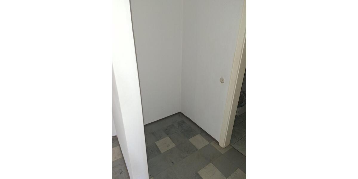 Etagenwohnung Eggenfelden - 1 Zimmer, 41 m&sup2;, 312&euro; | Angebot:25428020