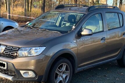 Dacia Sandero 85.000 km 6.950 &euro; Berlin 14050