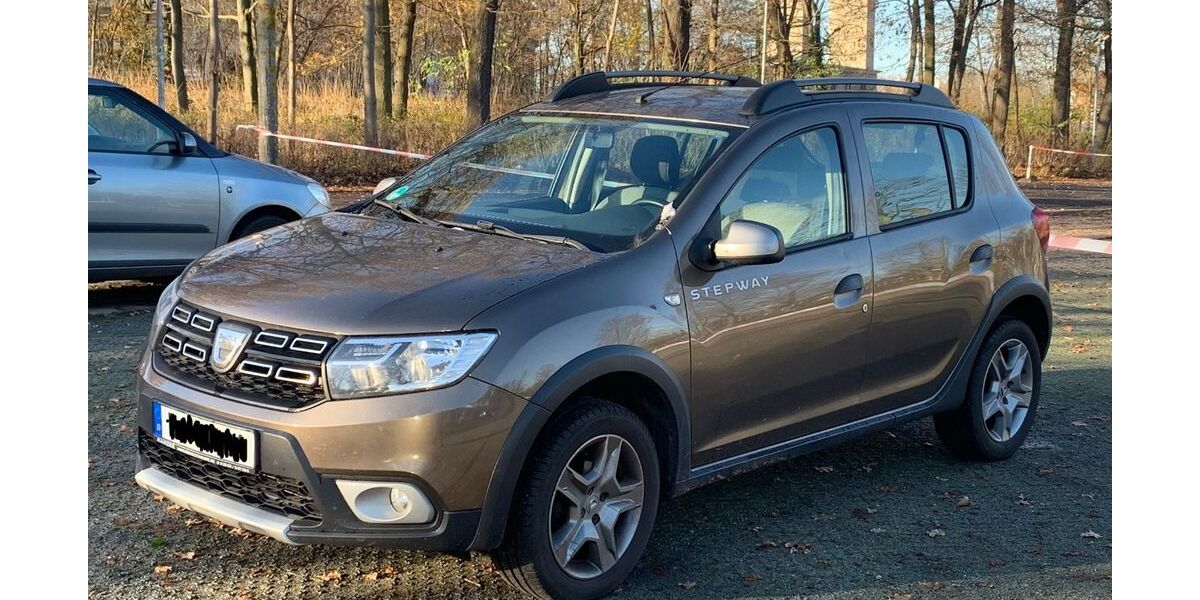 Dacia Sandero 85.000 km 6.950 &euro; Berlin 14050